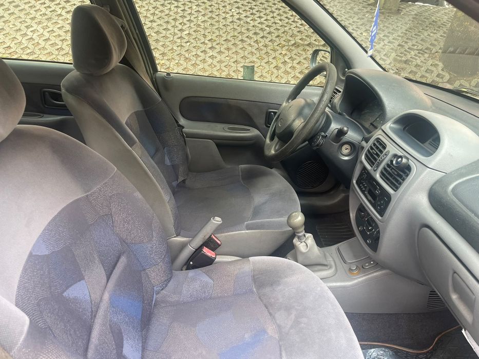 Renault Clio 1200 — photo 3