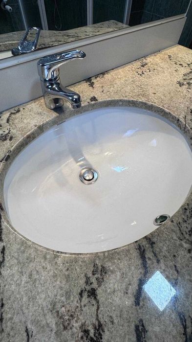 Móvel Casa de banho + pia + tampo + espelho com luzes