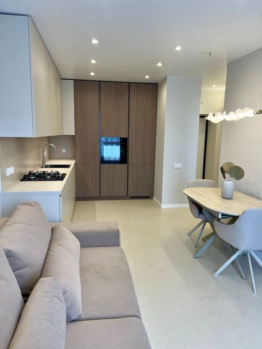 Однокімнатна SATIN apartment квартира біля Центрального парку в ЖК Нові метри П27 з газом