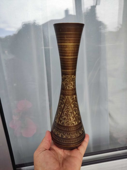 Jarra em latão da Índia