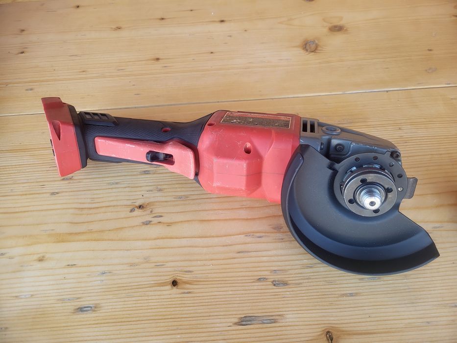 Кутова шліфувальна машина Milwaukee 2980-20 КШМ Болгарка