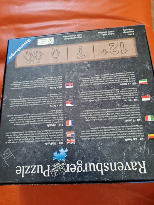 Puzzle  759 elementów