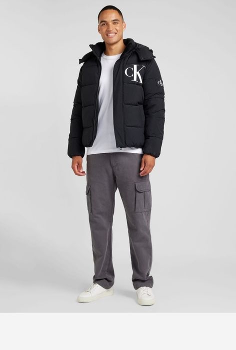 Blusão Homem Essentials Calvin Klein