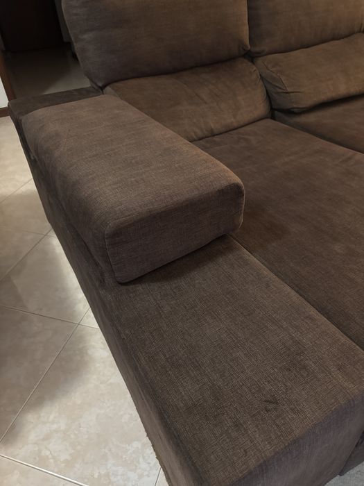 Sofá com Chaise Longue