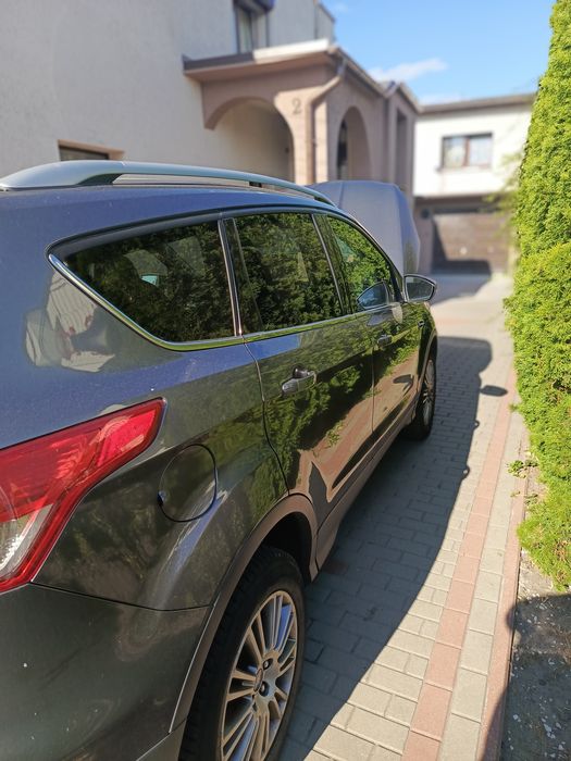 Ford Kuga 1.6 benzyna, 150km,hak,142000 brzebieg