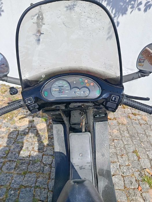 Vendo Piaggio Hexagon 125 2 Tempos