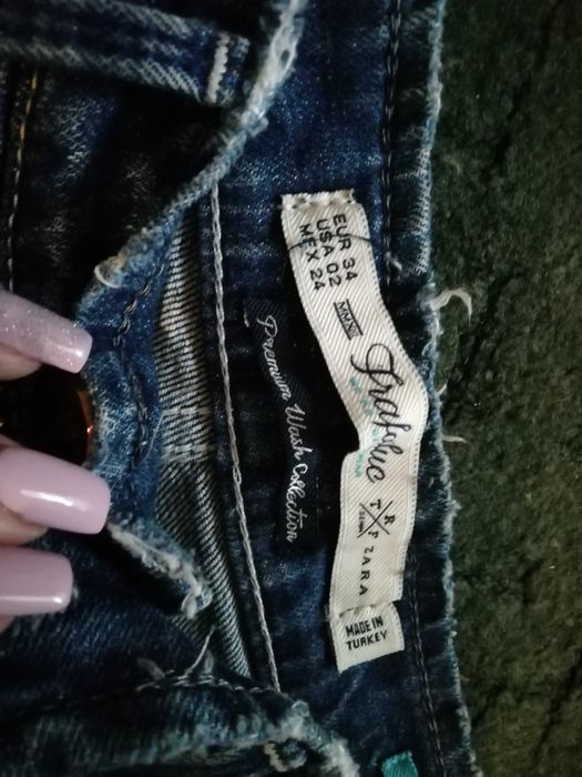 Продам шорты рваные.