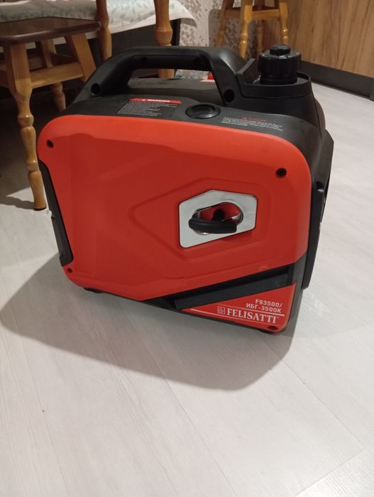 Продам інвекторний генератор.на 3.5кw