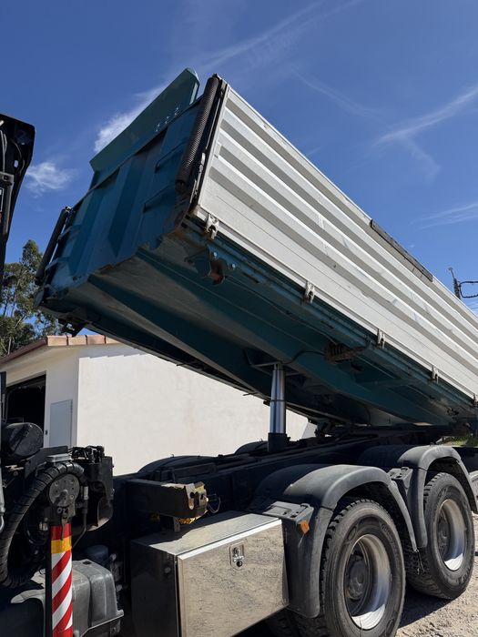 Man TGS480 com grua hiab 21M e Bascula