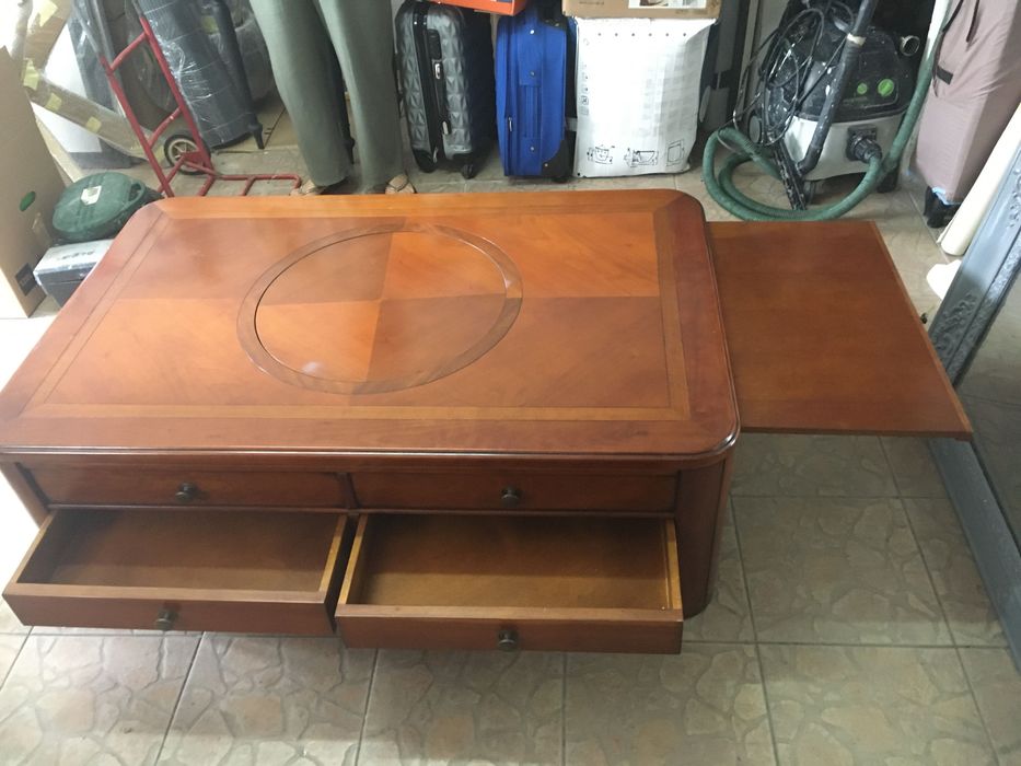 Mesa baixa de sala