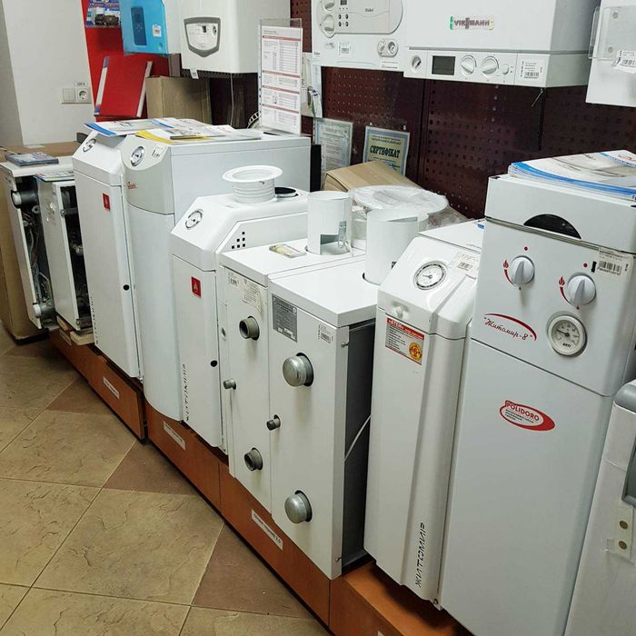 Газові Котли димоходні та парапетні, напольного типу.