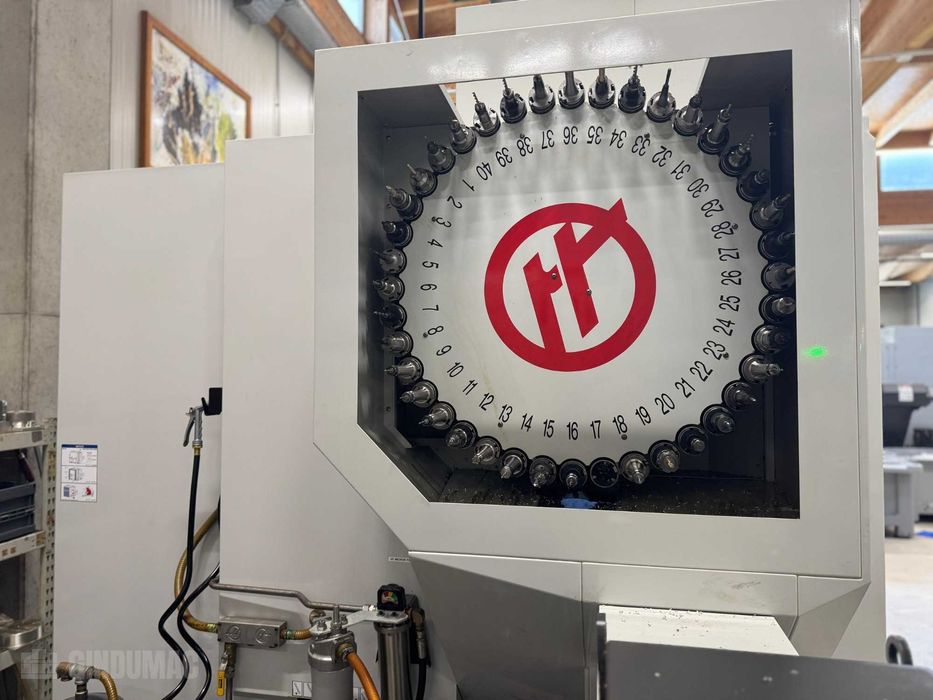 Centrum obróbcze CNC HAAS UMC 750 12000 obr./min
