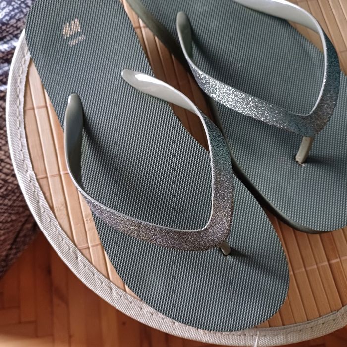 Klapki japonki 38/39. H&M