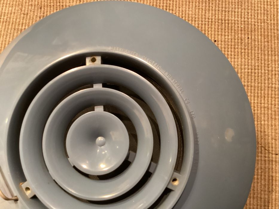 Coluna de som Disco voador UFO National Spt-510 de 1961. Art Deco.