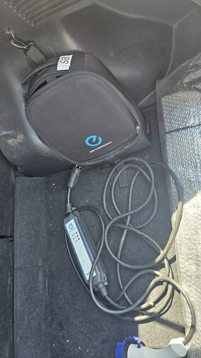 Nissan Leaf  2015 рік