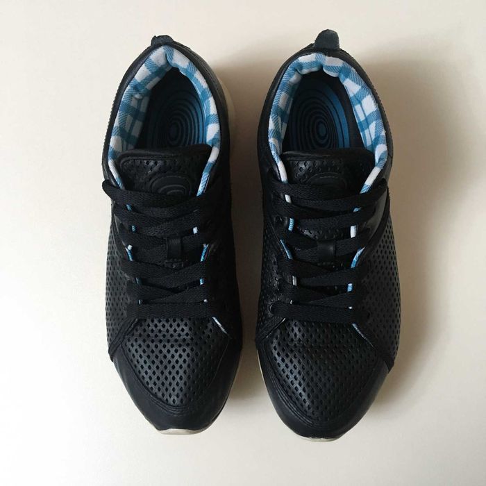 женские кожаные кроссовки reebok easytone reewonder р. 38,5