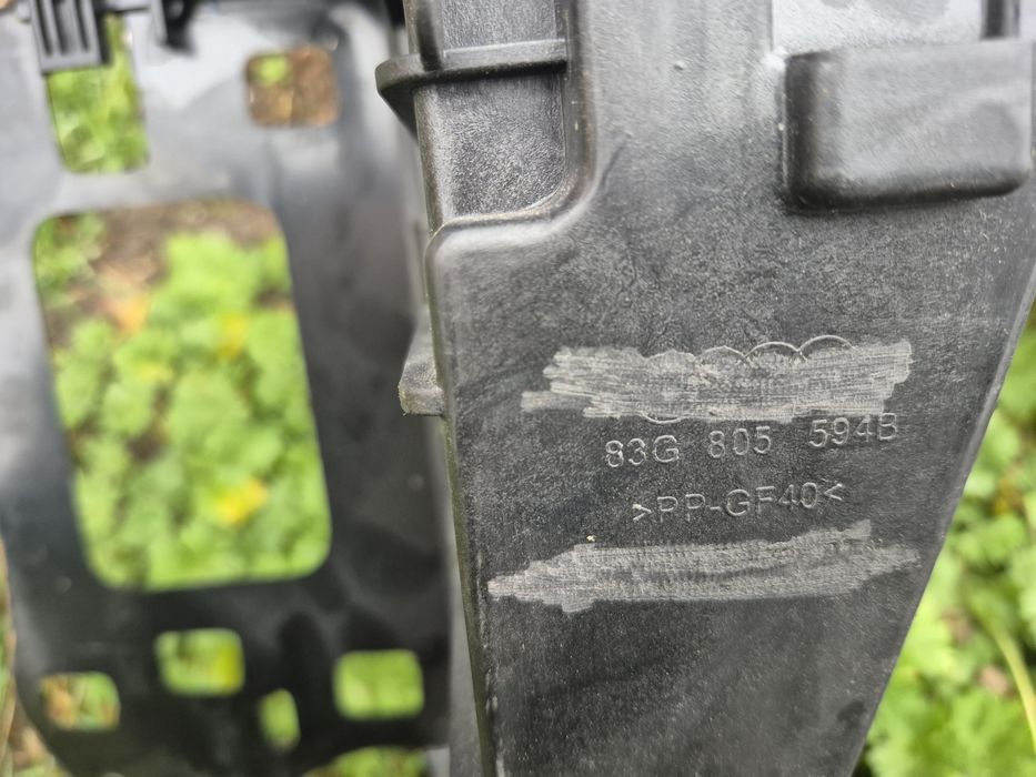 Audi Q5 панель, телевізор