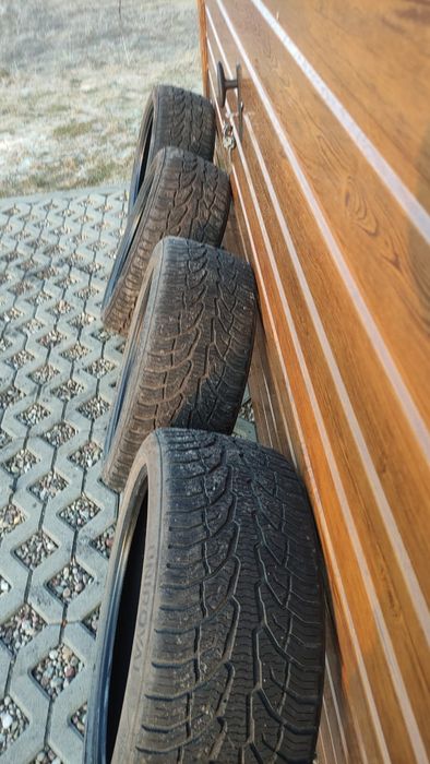 Opony wielosezonowe 225/40/18