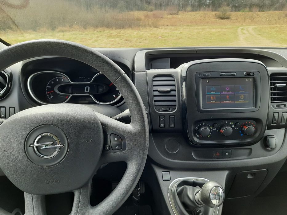 Wynajem Bus 9 osób Extra Long