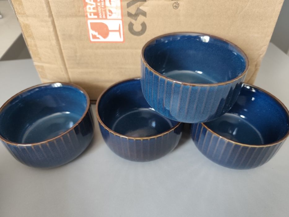 ceramiczne miseczki marki CSYY, wykończone w stylu retro