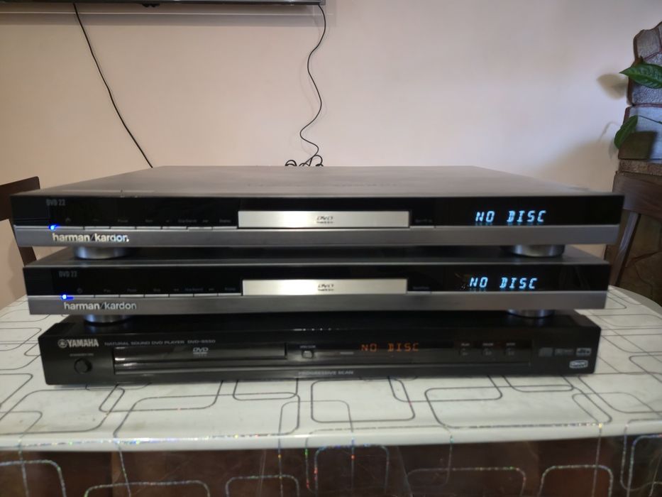 DVD-проигрыватели Harman/Kardon DVD 22 и Yamaha DVD-S550 (Hi-Fi лот)