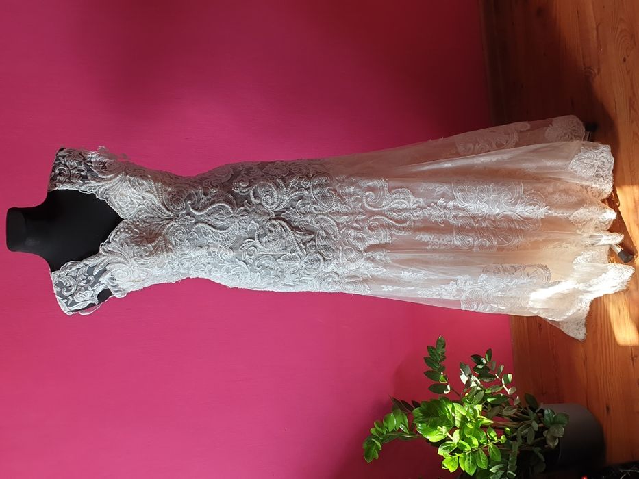 Idealna SUKNIA ŚLUBNA 36/38