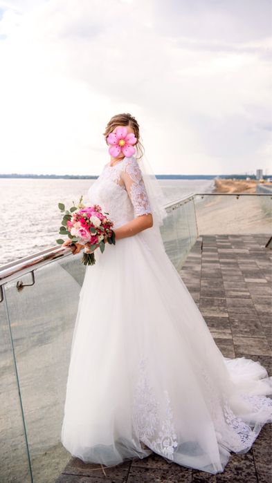 Свадебное платье