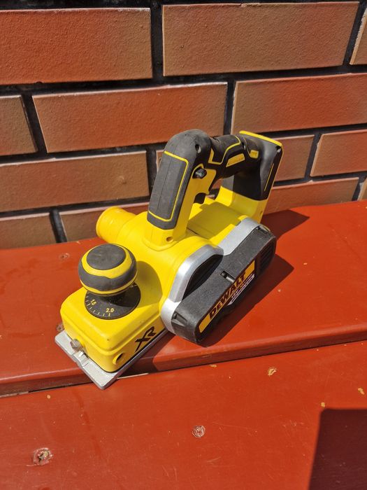 Dewalt DCP580 strug chebel