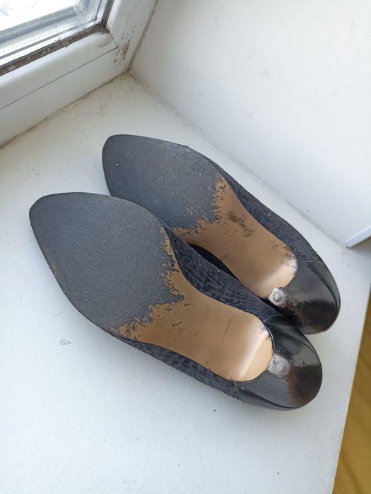 Жіночі туфлі 38 розмір