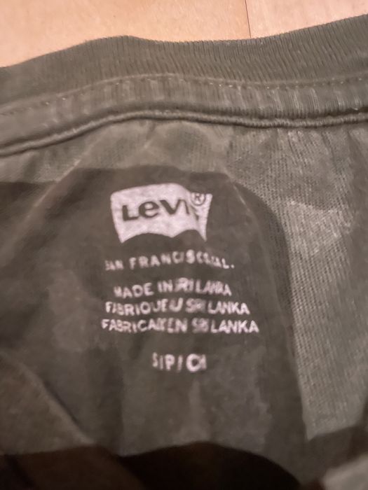 Koszulka Levis rozmiar S 140?
