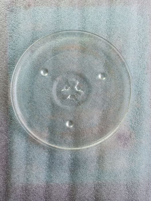 Продамтарелку для микроволновки (27см.)