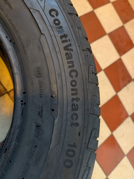 Continental ContiVanContact 100 215/70R15C 109/107S #34A