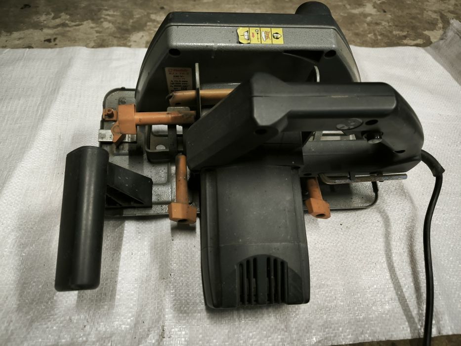 Пила дискова Rebir RZ2-70-2