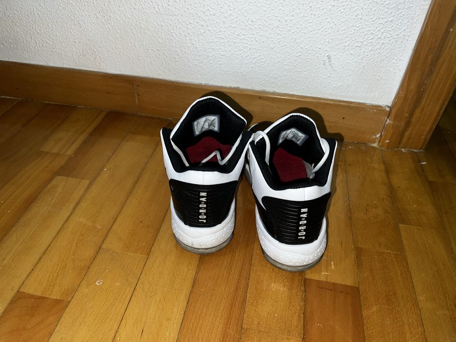 Ténis Jordan (Nike)  Tammanho: 37,5