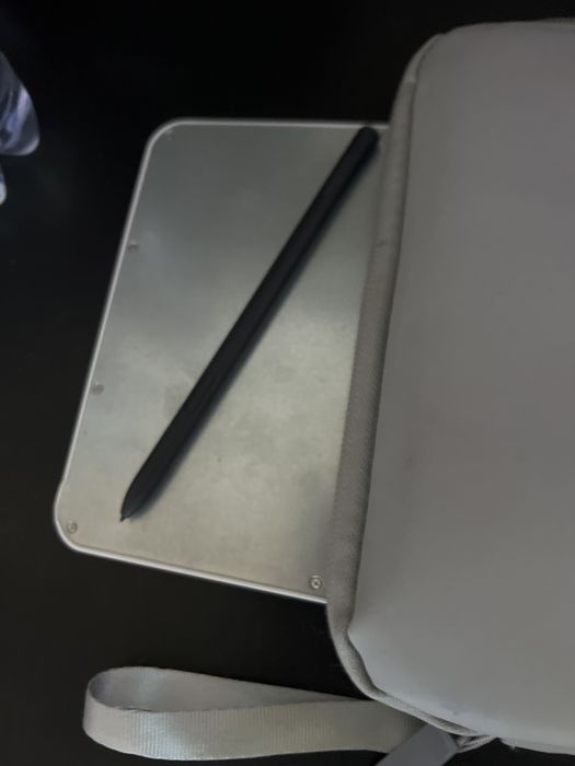 Tablet samsung s6 lite z rysikiem s pen