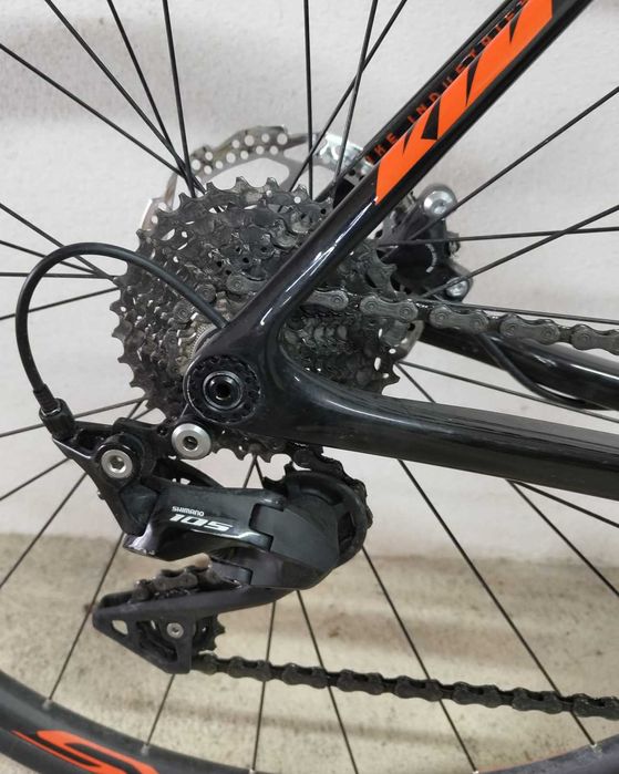 Bicicleta praticamente nova