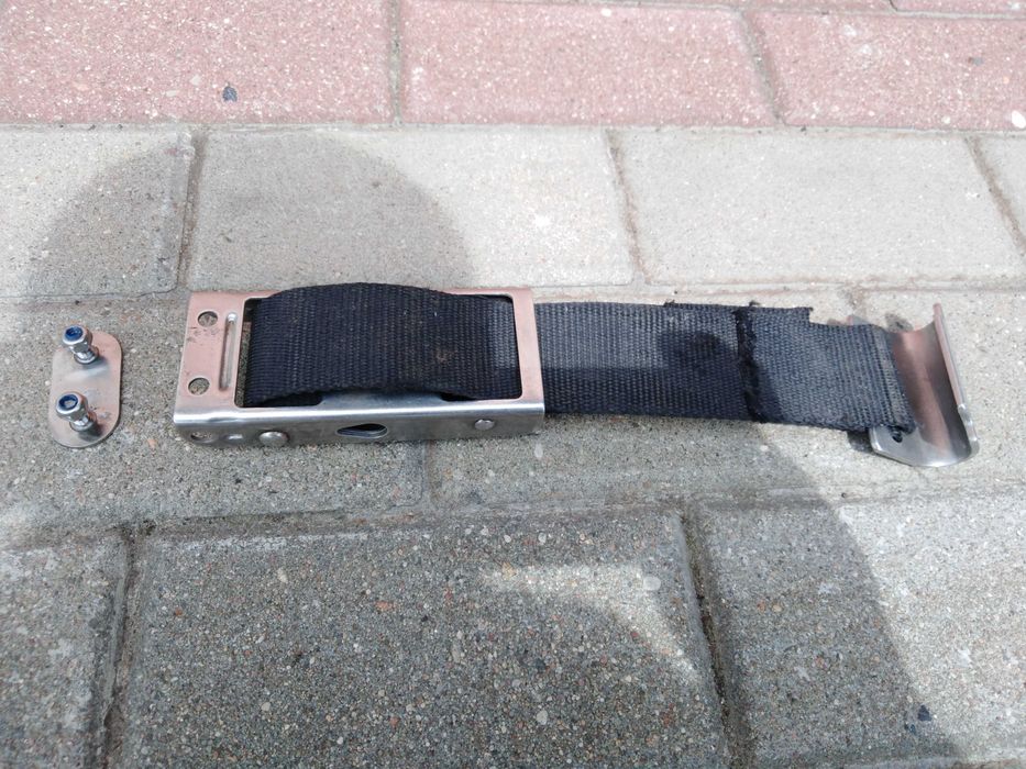 Klamry napinające do plandek