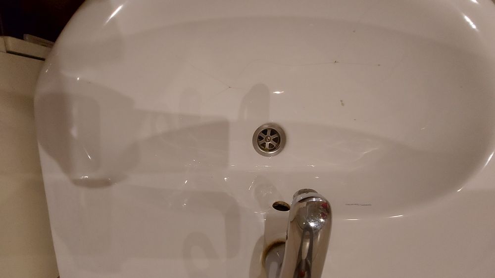 Умывальник  с тумбой