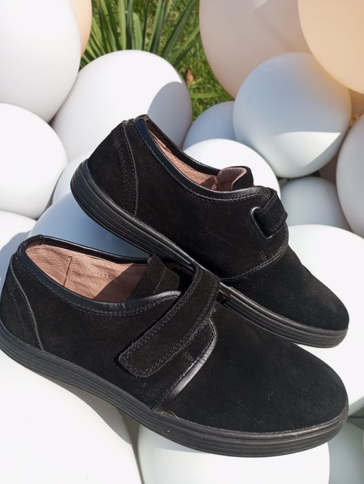 Туфлі підліткові 37 розміру