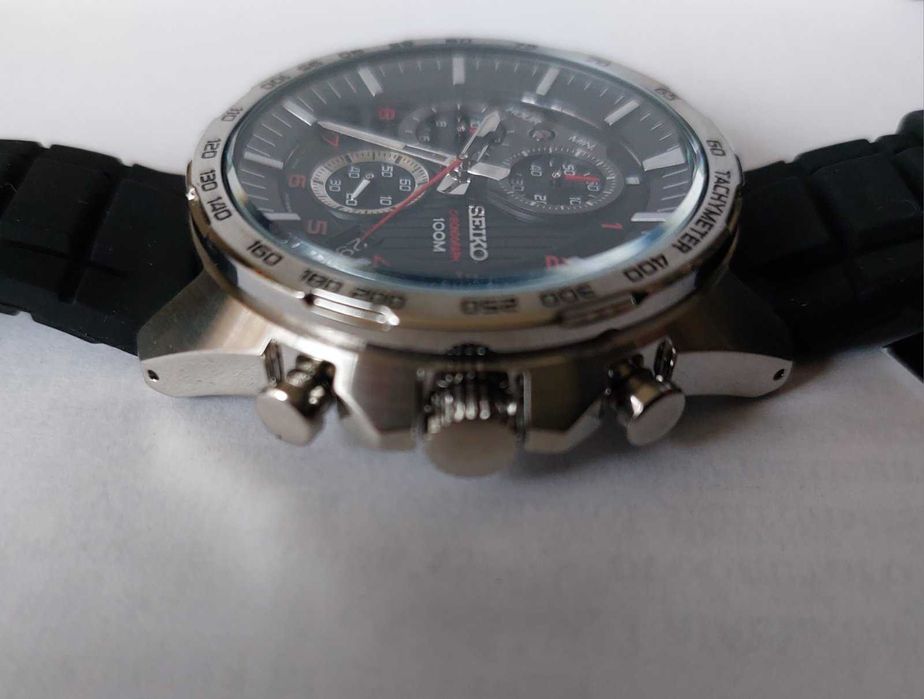 годинник Seiko Хронограф Quartz Black Dial