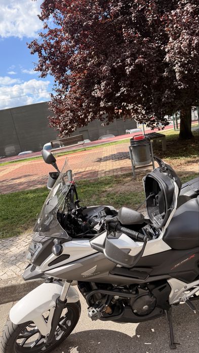 Honda nc 750x automatica