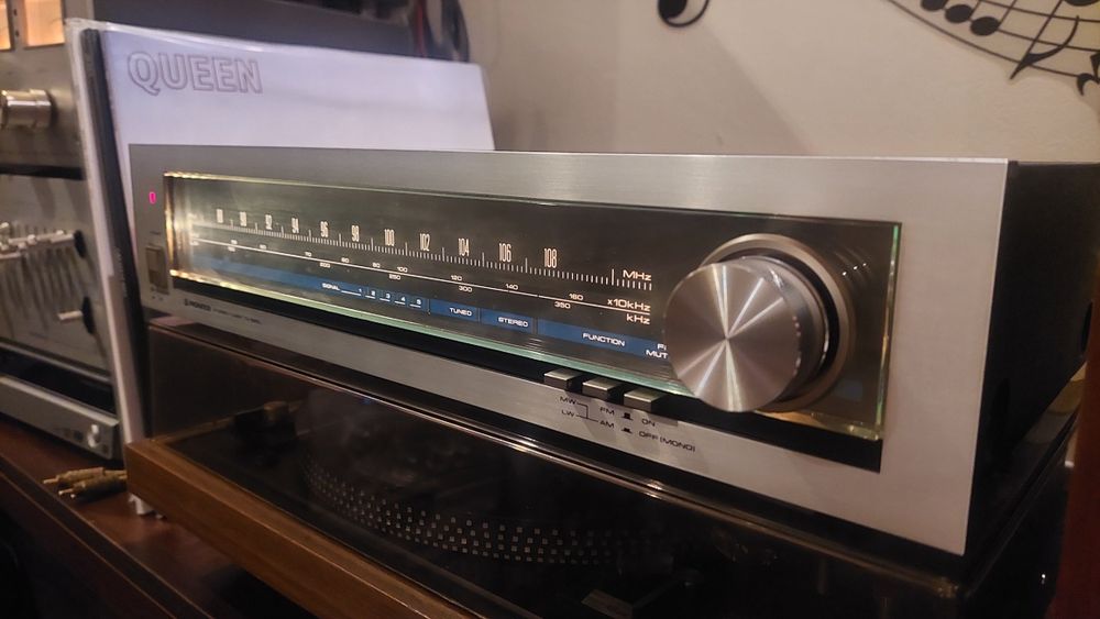 Pioneer stereo tuner TX-520L