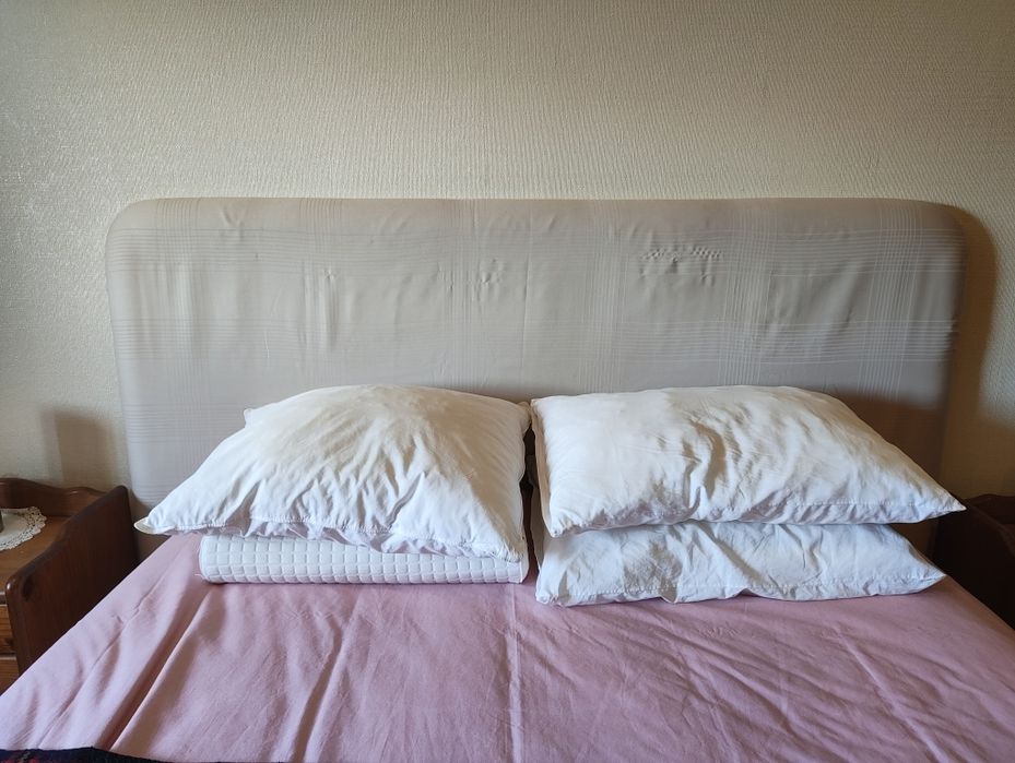 Cama (Sommier) com oferta de colchão