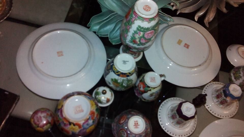 Conjunto 20 peças de faiança chinesa fabricado em MACAU etc..