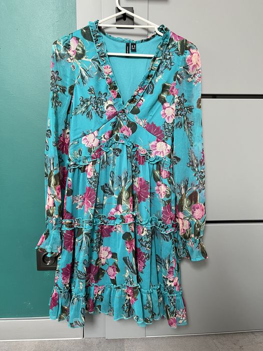 Sukienka w kwiaty Vero Moda r.XS