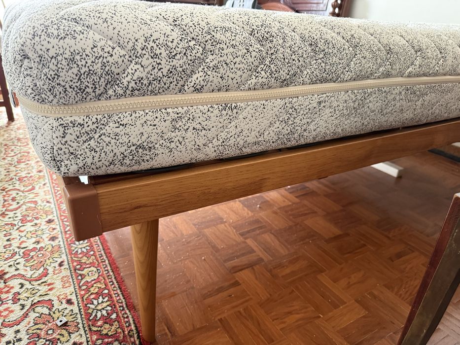 Cama articulada elétrica em muito bom estado