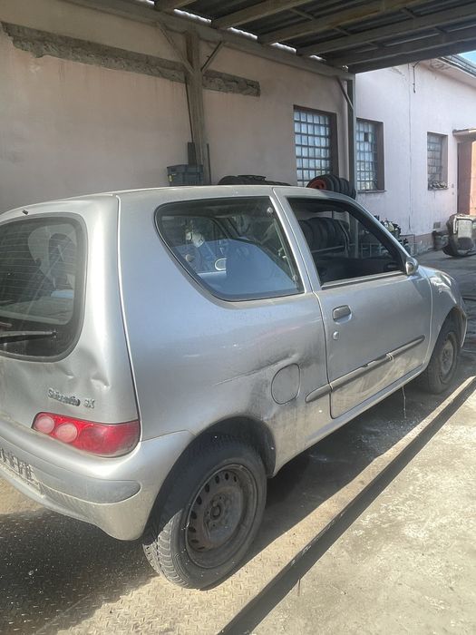 Fiat Seicento na części