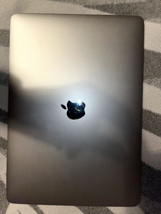 MacBook Pro 13" A1989 (2019) i7 / 16GB RAM / 512GB SSD – 100% sprawny