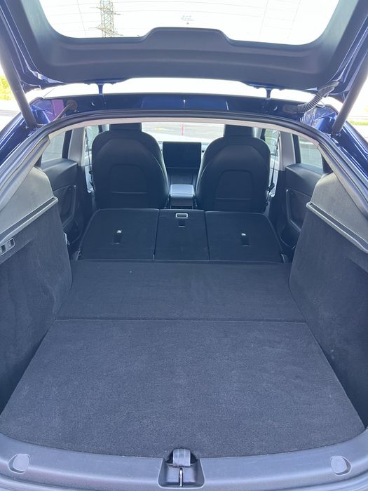 Tesla Model Y 2023р.