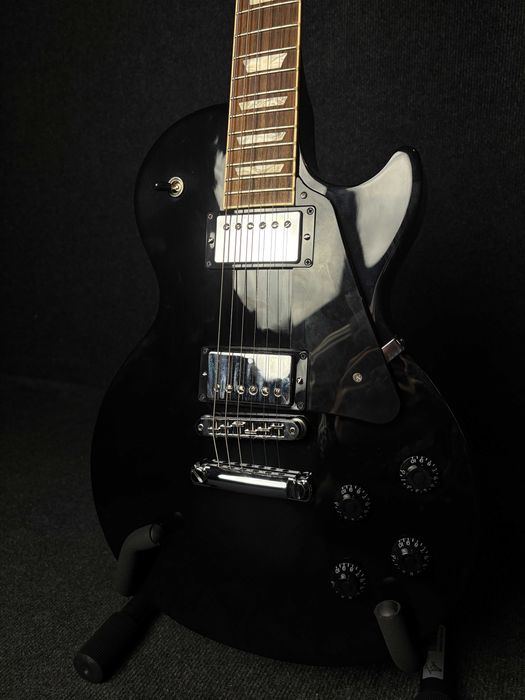 Gibson Les Paul Studio Black Trim